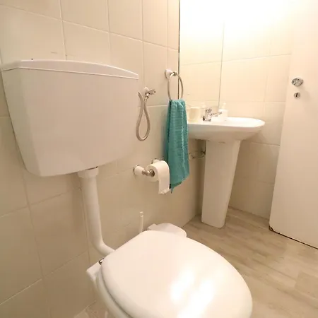 Apartamento 7564 Post-its Lisboa